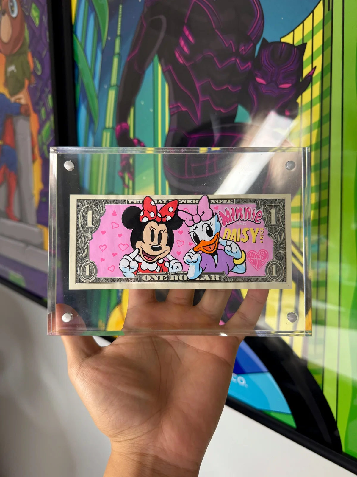 Limited “MINNIE & DAISY”