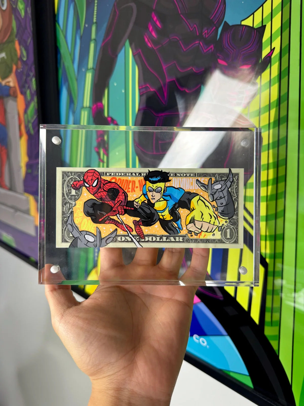 Limited “SPIDER-MAN x INVINCIBLE”